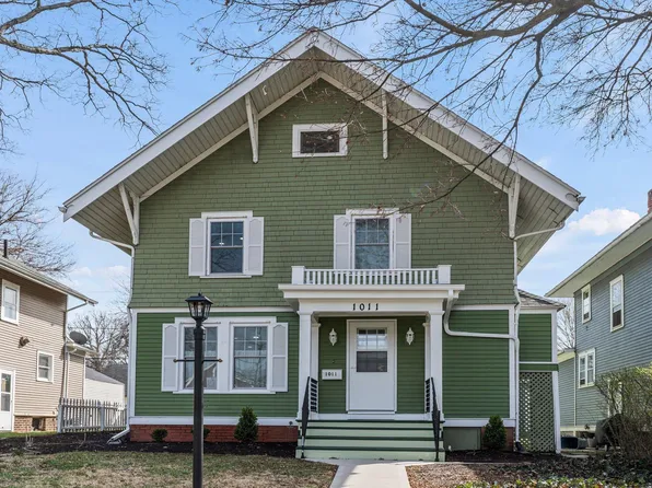 1011 W Oakdale Dr, Fort Wayne, IN 46807