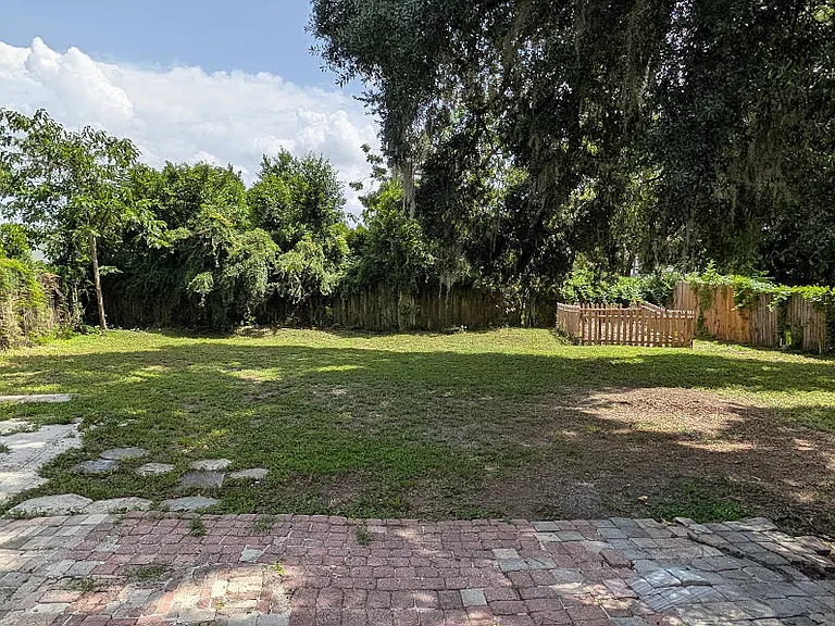 2109 E Bougainvillea Ave #A — Photo 4