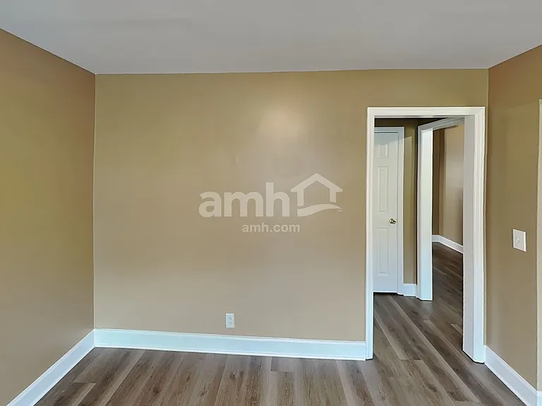 705 Milbridge Ct — Photo 8