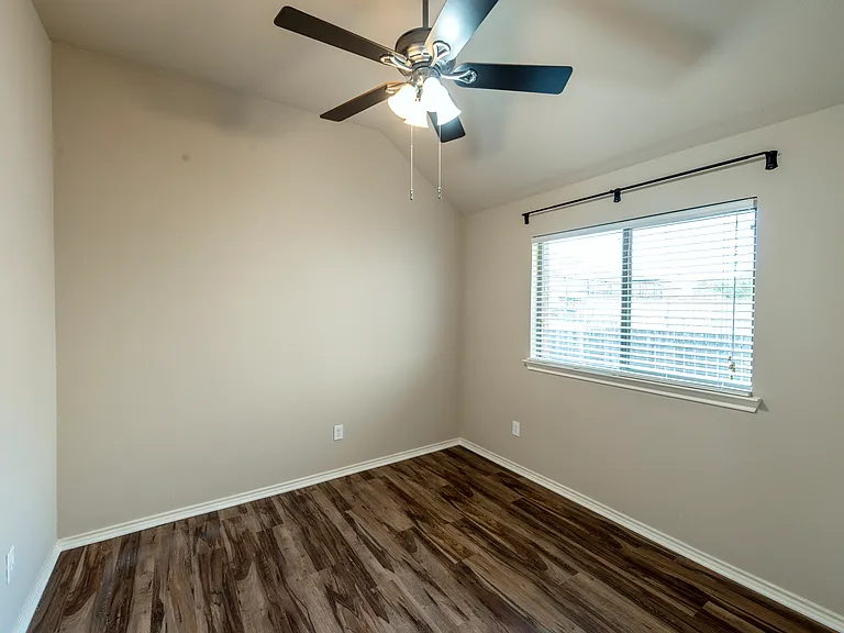 3221 Timber Ridge Trl — Photo 14