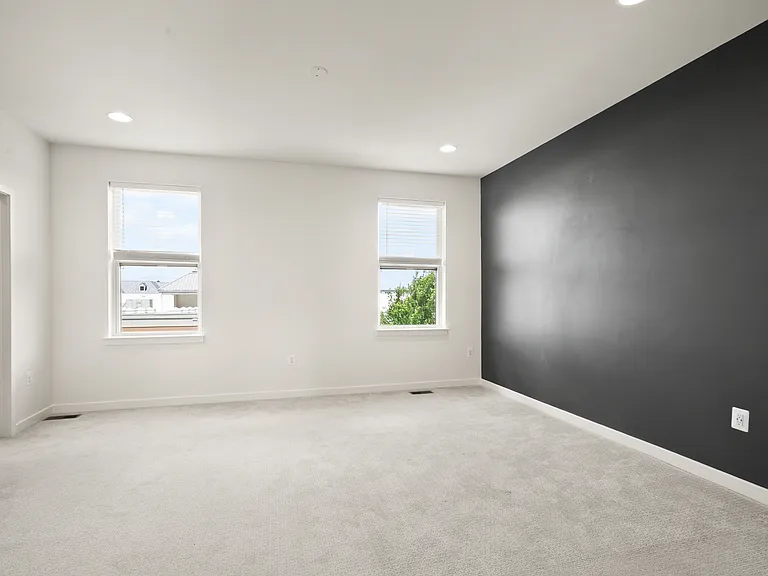 42348 Zenith Ter — Photo 28