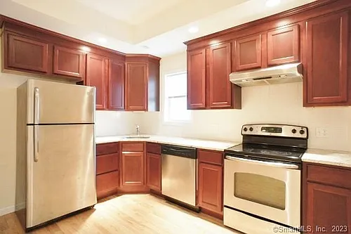 9 Glenwood Ave #3 Photo 1