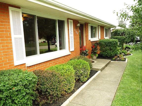 5th image of 504 Kenwood Ln