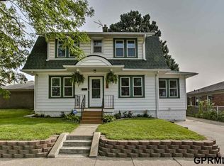 3613 Center St, Omaha, NE 68105