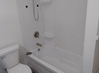 1214 Willis Ave APT 2, Perry, IA 50220