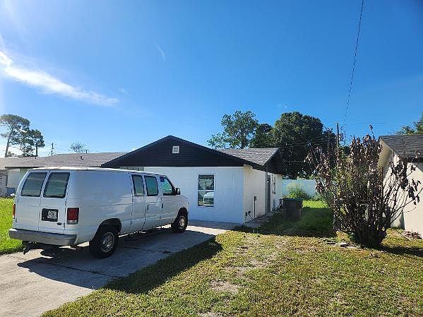 2nd image of 7132 Leighton Way