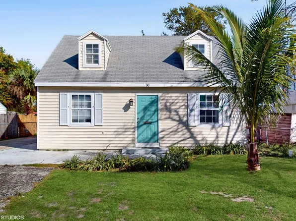 80 W 37th Street, Riviera Beach, FL 33404