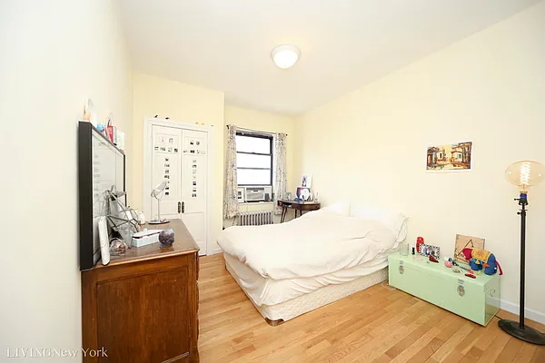 Rented by Living New York | media 21