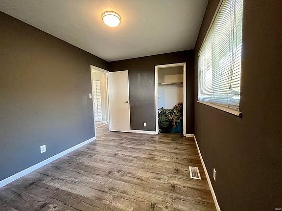5th image of 2516 Margybeth Ave