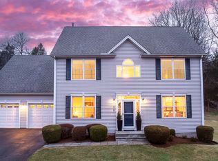 8 Aspetuck Ln #8, Monroe, CT 06468