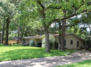 1010 Gardenia Dr, Houston, TX 77018