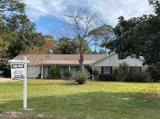 1176 Ramblewood Dr, Gulf Breeze, FL 32563
