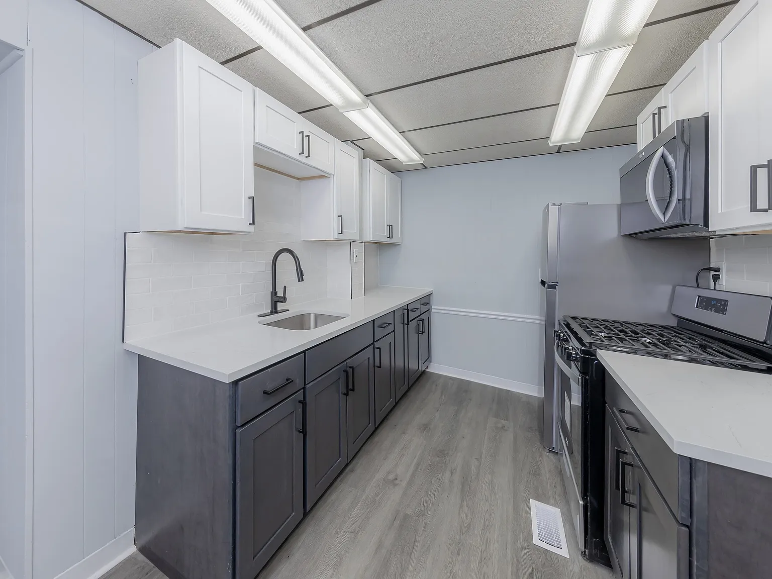 108 South Sussex Street - 1 — Photo 4