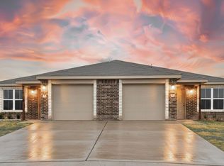 902 Childress Dr #B, Temple, TX 76501