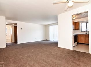 3301 Mall Ct APT C8, Michigan City, IN 46360