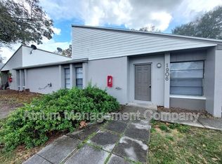1906 Crystal Grove Dr, Lakeland, FL 33801