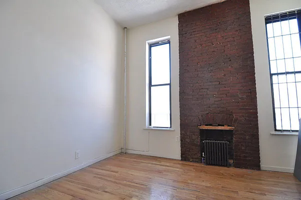 Rented by Bohemia Realty Group | media 33