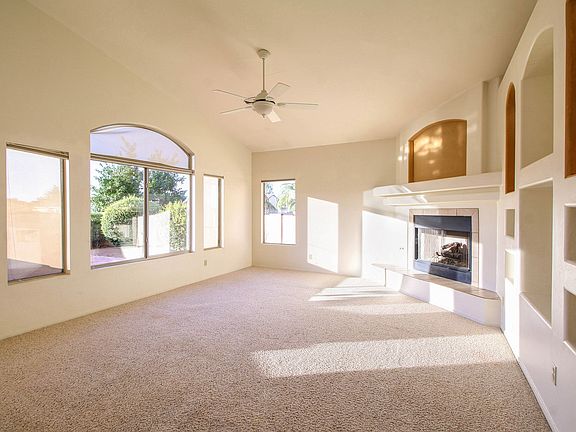 4th image of 7981 N Wildomar Dr