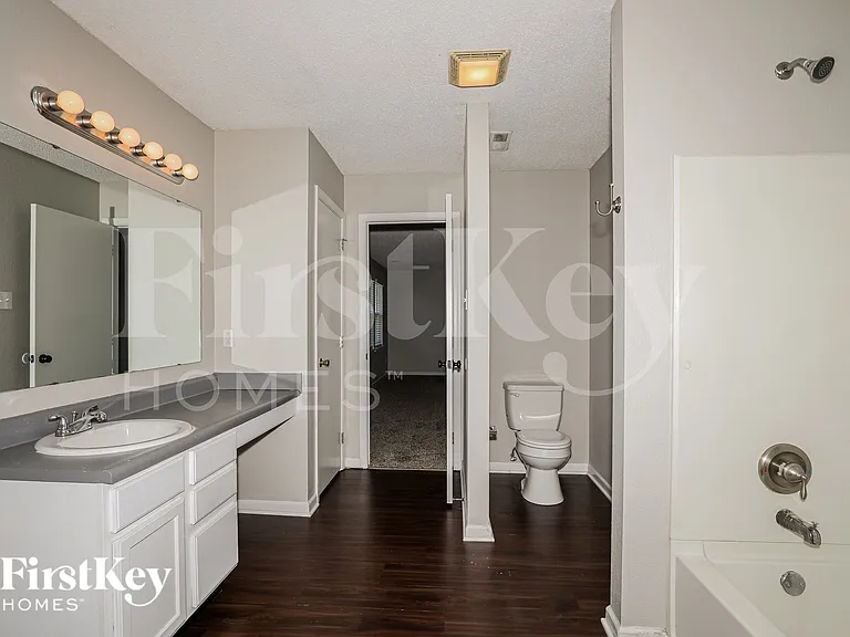 11 Atherton Ct — Photo 12