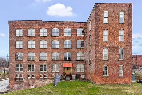 10307 Detroit Ave Photo 1