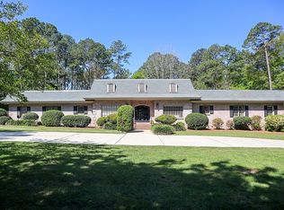 1174 Honeysuckle Rd, Dothan, AL 36305