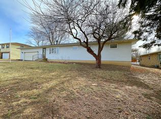 1605 Sharon Rd, Streator, IL 61364