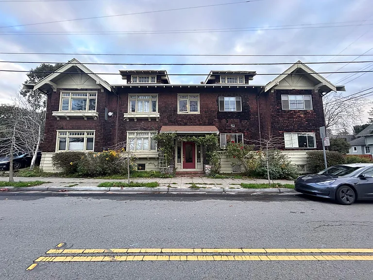3055 Dana St #4 — Photo 1