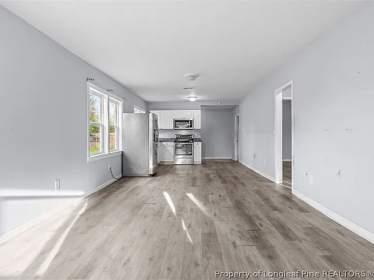 313 S Racepath St — Photo 8