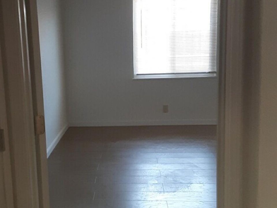 1st image of 142 Alturas Ave APT B