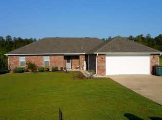229 Wyatt Dr, Leesville, LA 71446