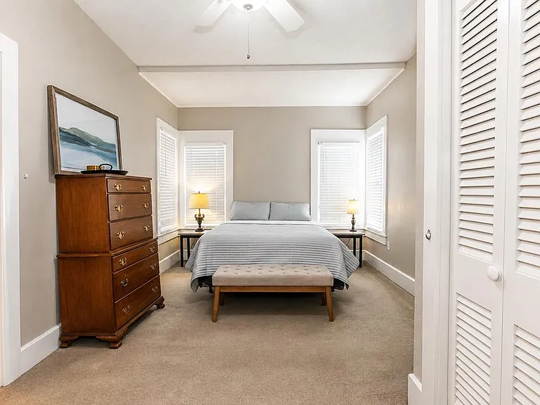 1809 S Lancaster St — Photo 10