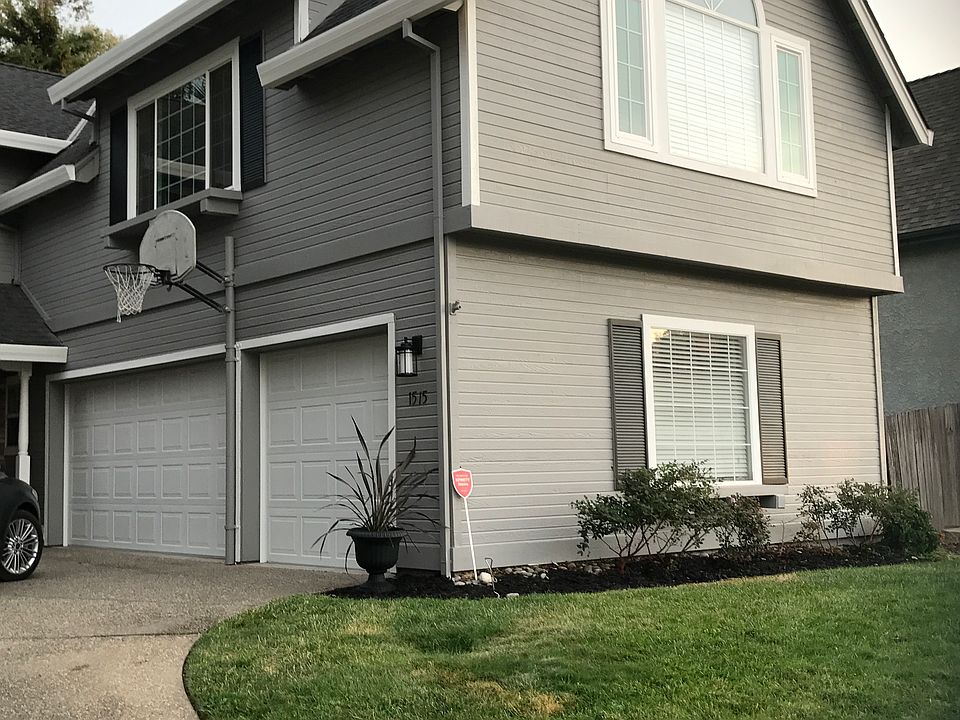 1st image of 1515 River Oak Way