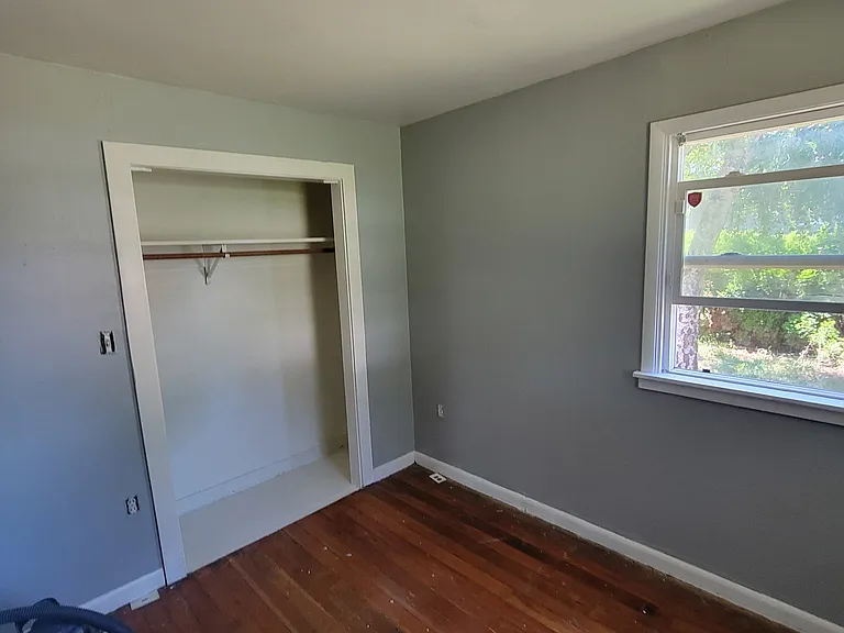 3480 3rd Ave SE — Photo 18