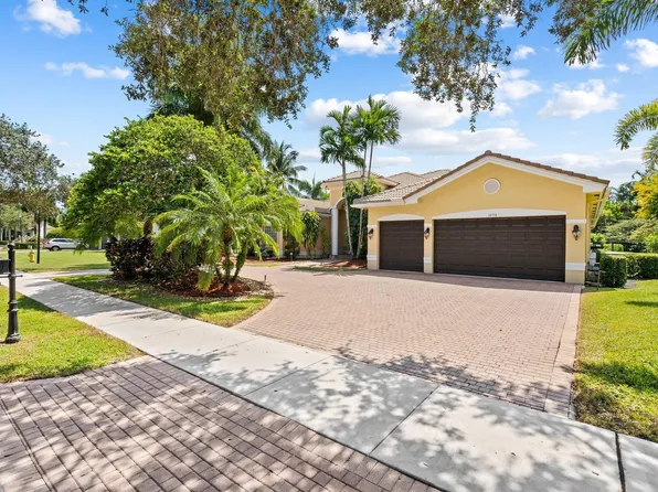 10758 Garden Ridge Court, Davie, FL 33328
