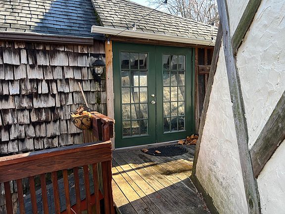 This is the entry door to Apartment A.