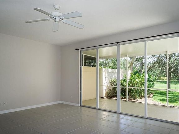 3rd image of 7936 Bergamo Ave