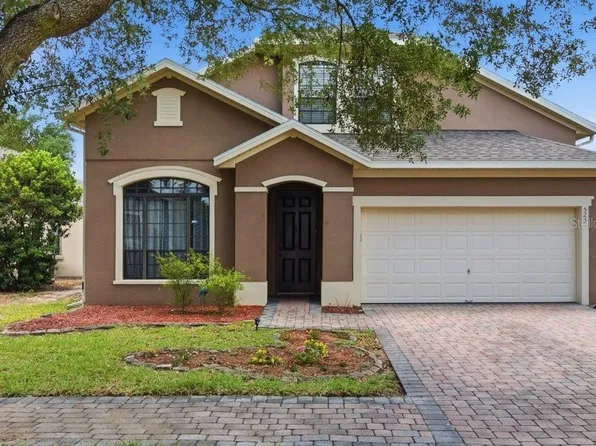 523 Lake Davenport Cir, Davenport, FL 33837