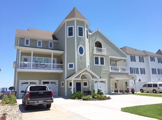 240 W Ocean View Ave #B, Norfolk, VA 23503