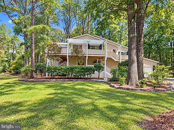 2nd image of 139 Evergreen Rd