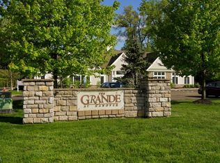 1001 Meadow Brook Ct, Whippany, NJ 07981