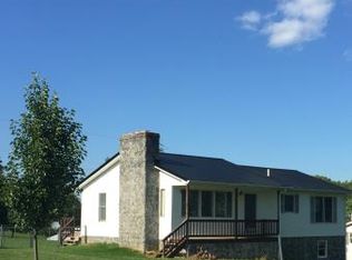 314 Hickory Ave, Rural Retreat, VA 24368
