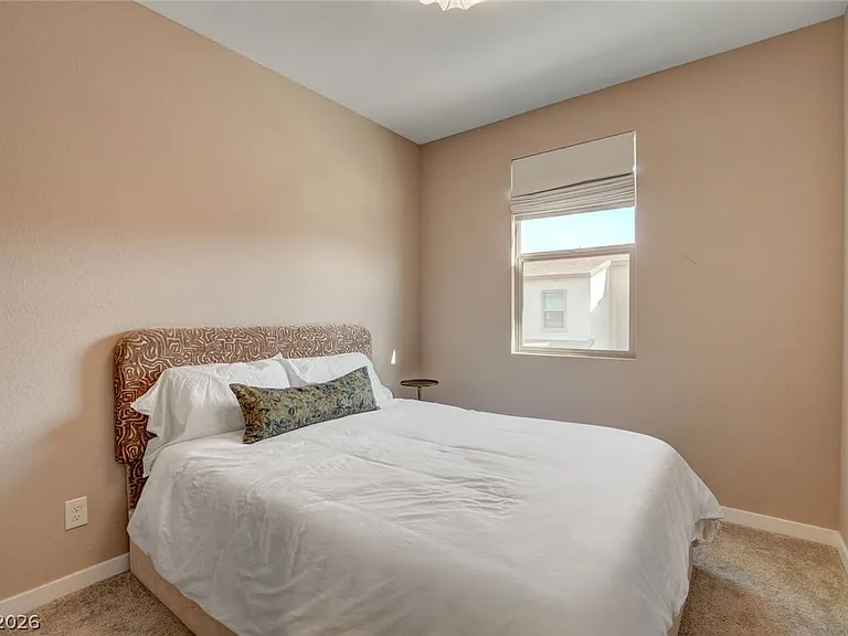 11458 Contour Ave — Photo 9