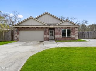 8108 Durango Ave, Biloxi, MS 39532