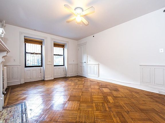 3rd image of 147 Halsey St #1