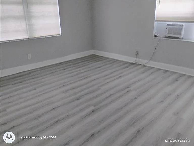 4321 Hallandale Beach Blvd — Photo 20