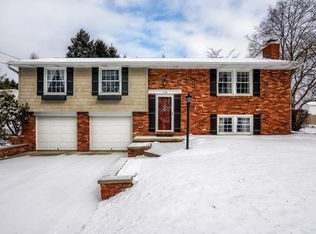136 Kenney Dr, Sewickley, PA