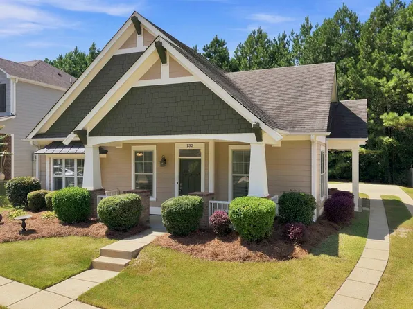 132 Chelsea Station Dr, Chelsea, AL 35043