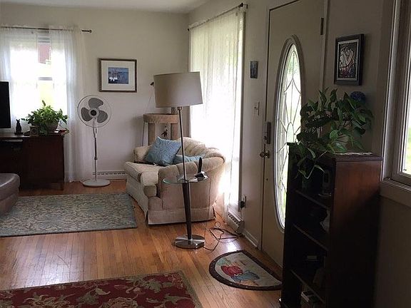 5th image of 101 Raymbault Dr