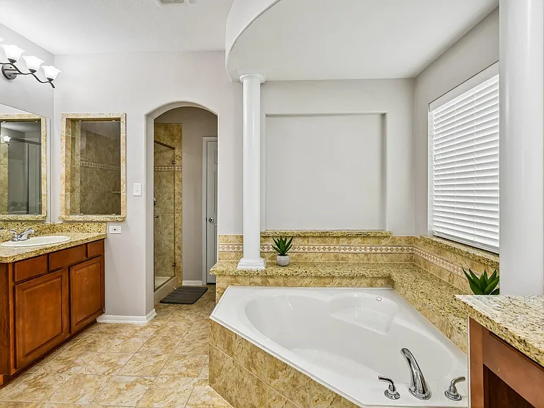 28134 Kudzu Dr — Photo 27
