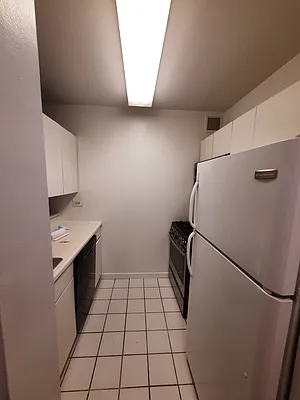 Rented by Bank Neary | media 38